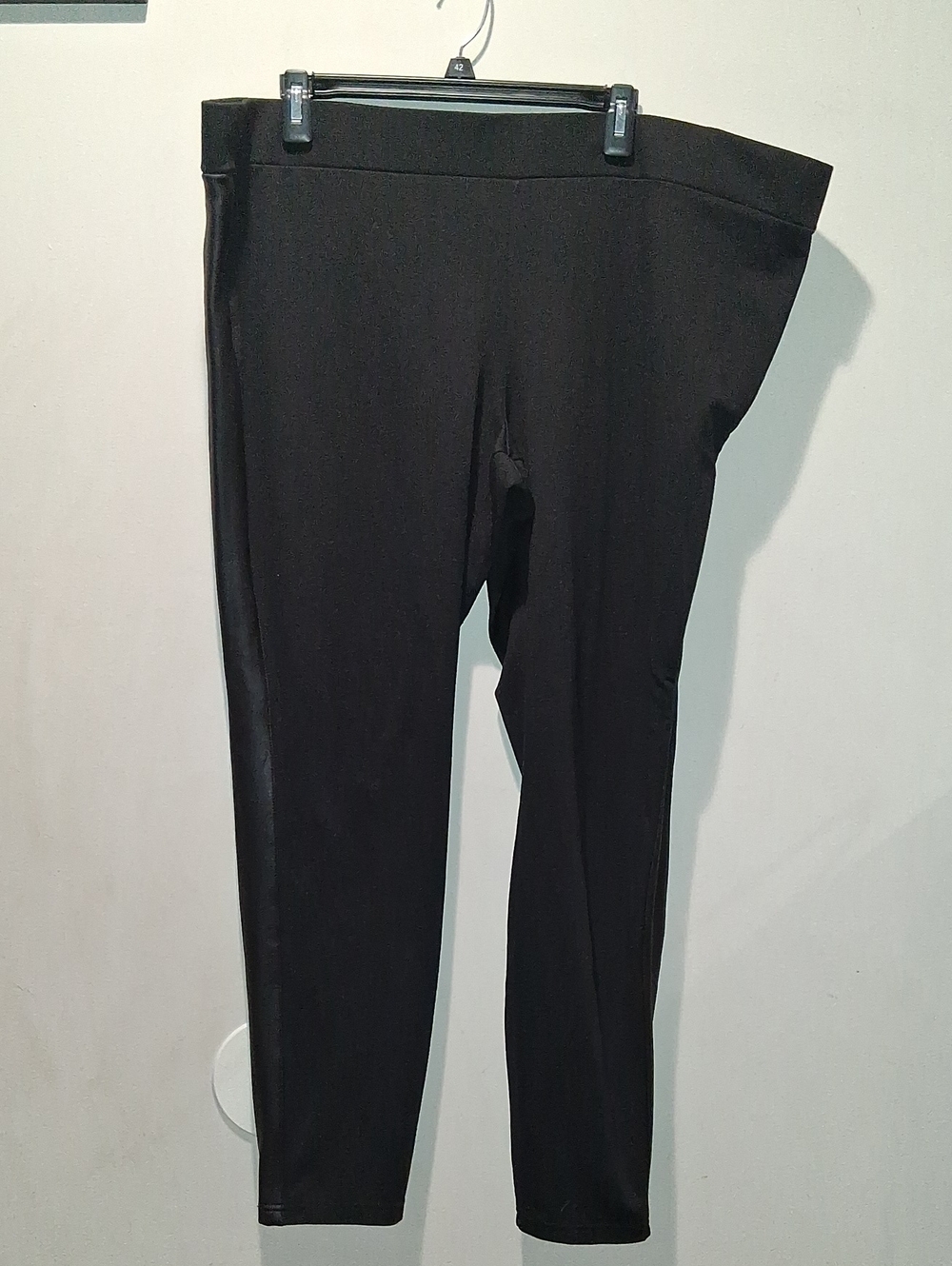 Pure Energy Black Stretch Leggings with Wide Waistband